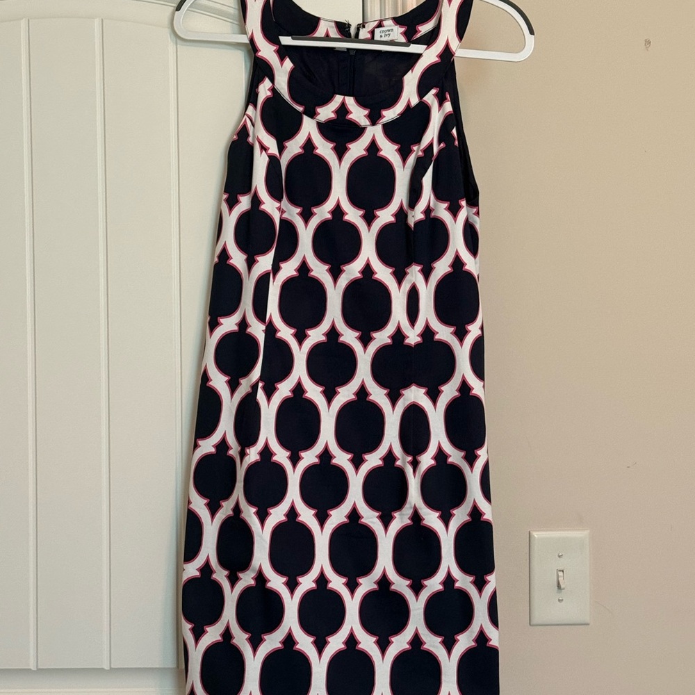 Crown & Ivy Classic Navy, Pink, and White Patterned Sleeveless Dress 12